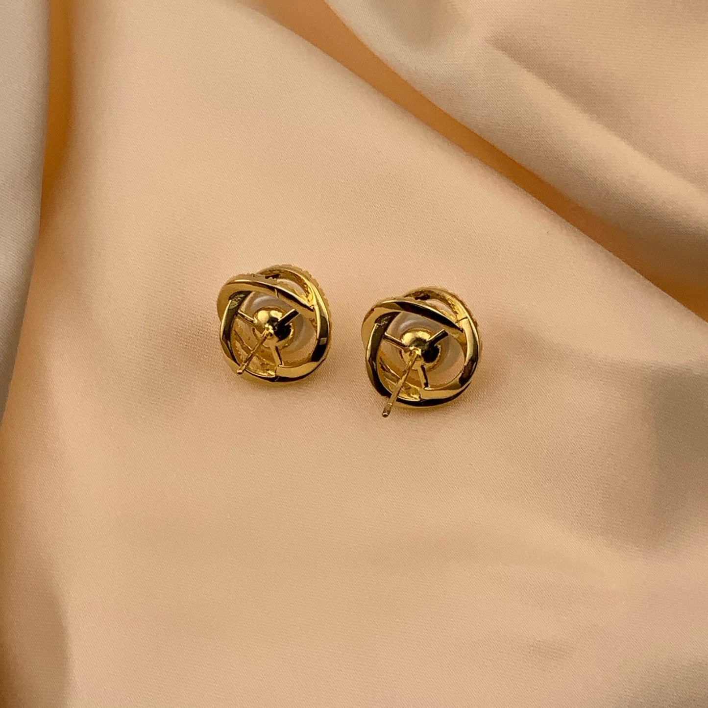 Diamond Stud Pearl Earrings Natural Freshwater Pearl Earrings Gold Minimalist Pearl Earrings Anniversary Earrings Bridal Earrings