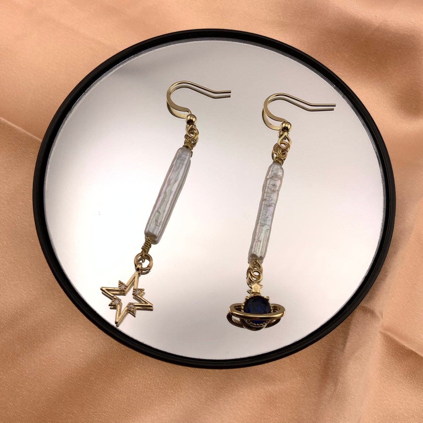 Dangle Biwa Stick Pearl Earrings Natural Freshwater Pearl Earrings 14K Gold Star and Planet Earrings Zircon Mismatch Earrings