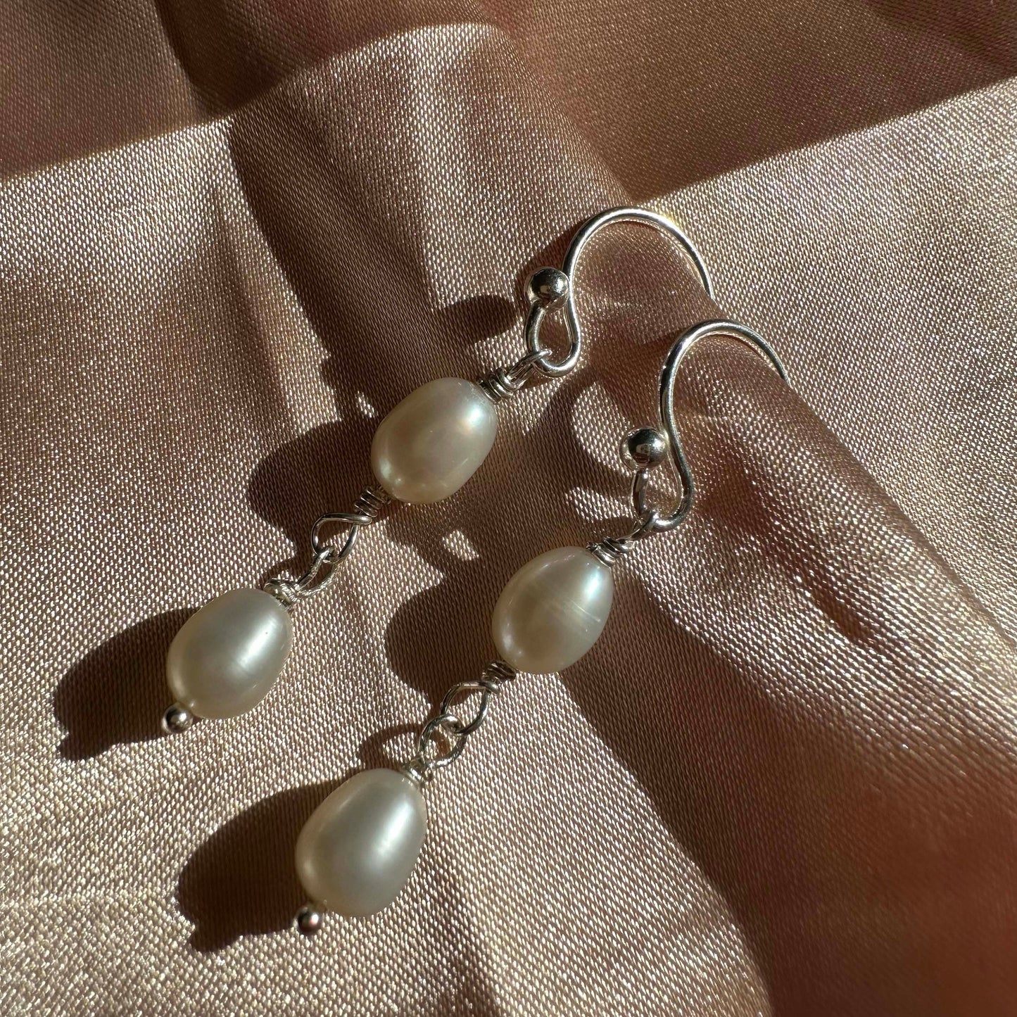 Handmade Minimalist Earrings Sterling Silver Pearl Dangle Earrings Gift for her