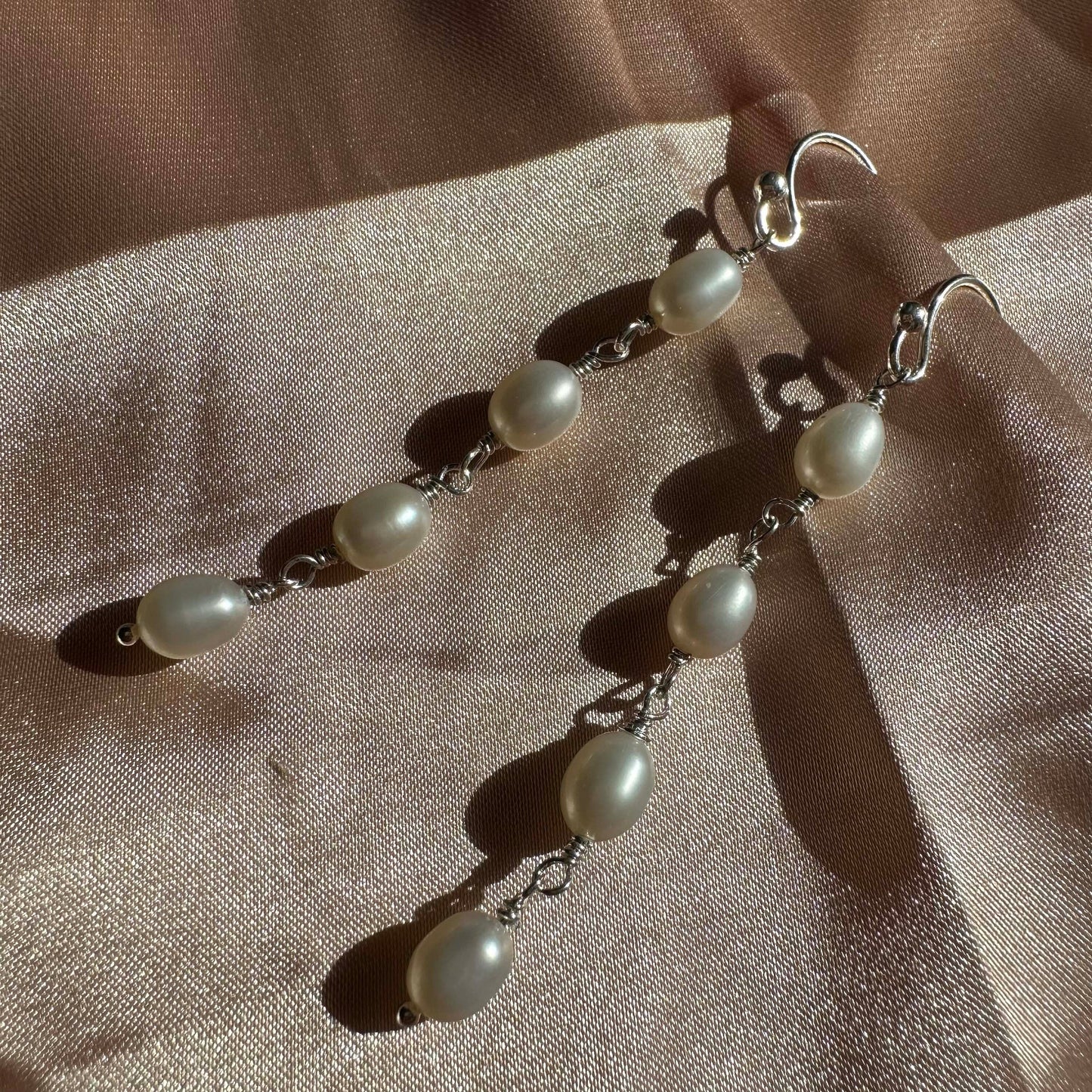 Handmade Minimalist Earrings Sterling Silver Pearl Dangle Earrings Gift for her