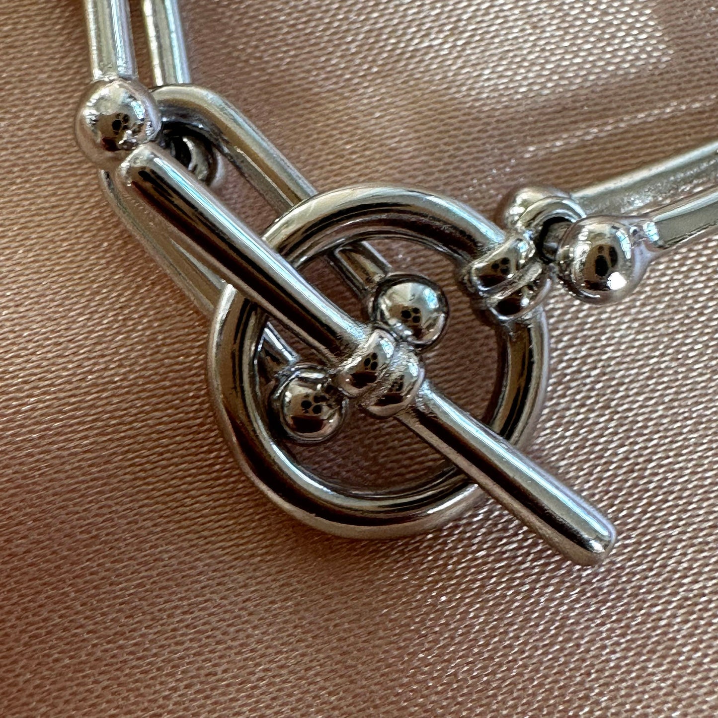 Irregular Pearl Bracelet Sterling Silver Freshwater Pearl Bracelet Horse Shoe Hardware Chain Bracelet U Link Bracelet Gift for her