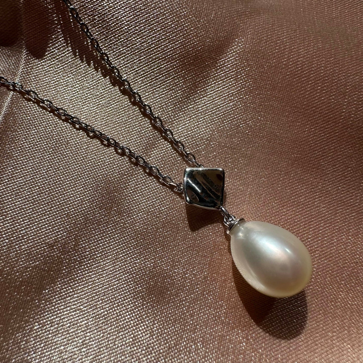 Sterling Silver Pearl Necklace Teardrop Pearl Necklace Bridal Pearl Necklace Gift For Her Dainty Chain Minimalist Necklace