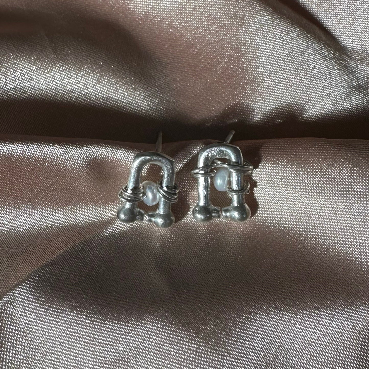 Sterling Silver Freshwater Pearl Earrings HorseShoe Earrings Hardware Earrings Gift for her