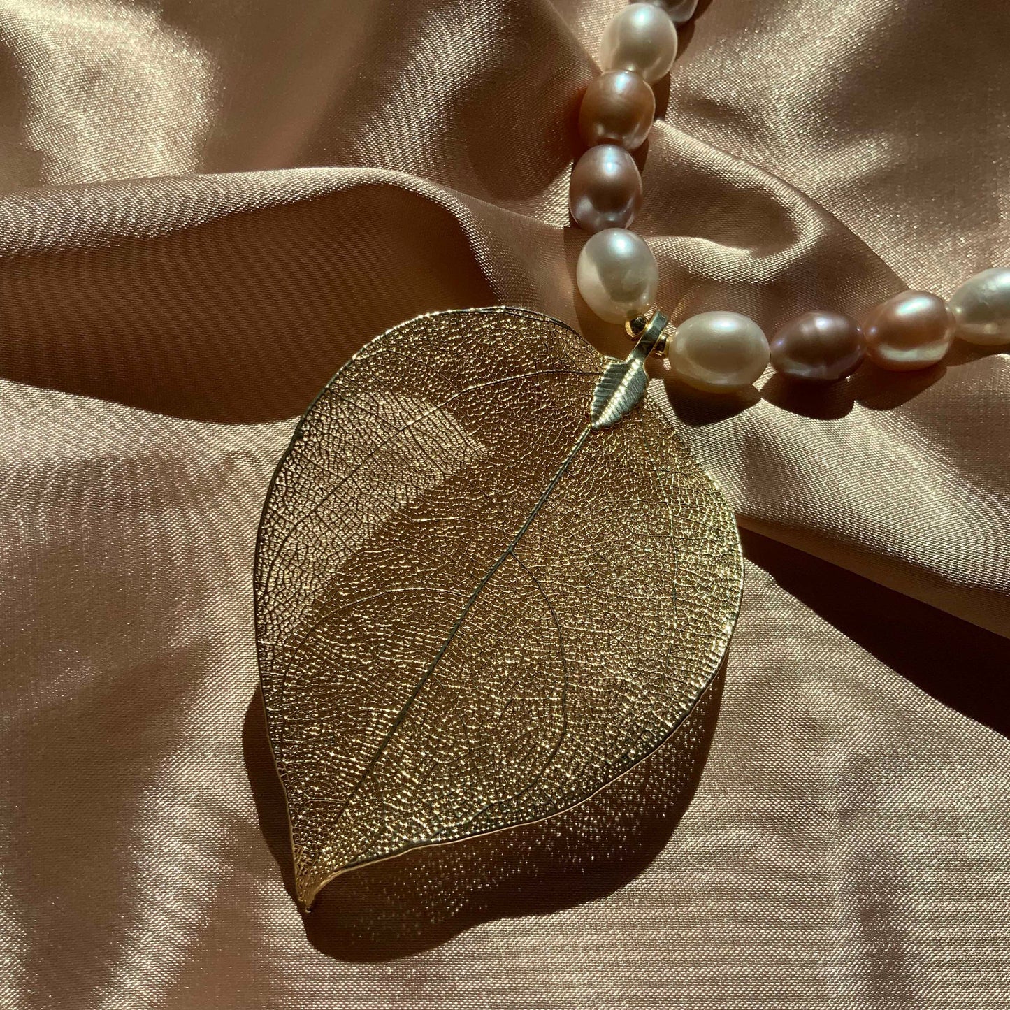 Natural Gold Leaf Necklace Pearl Necklace