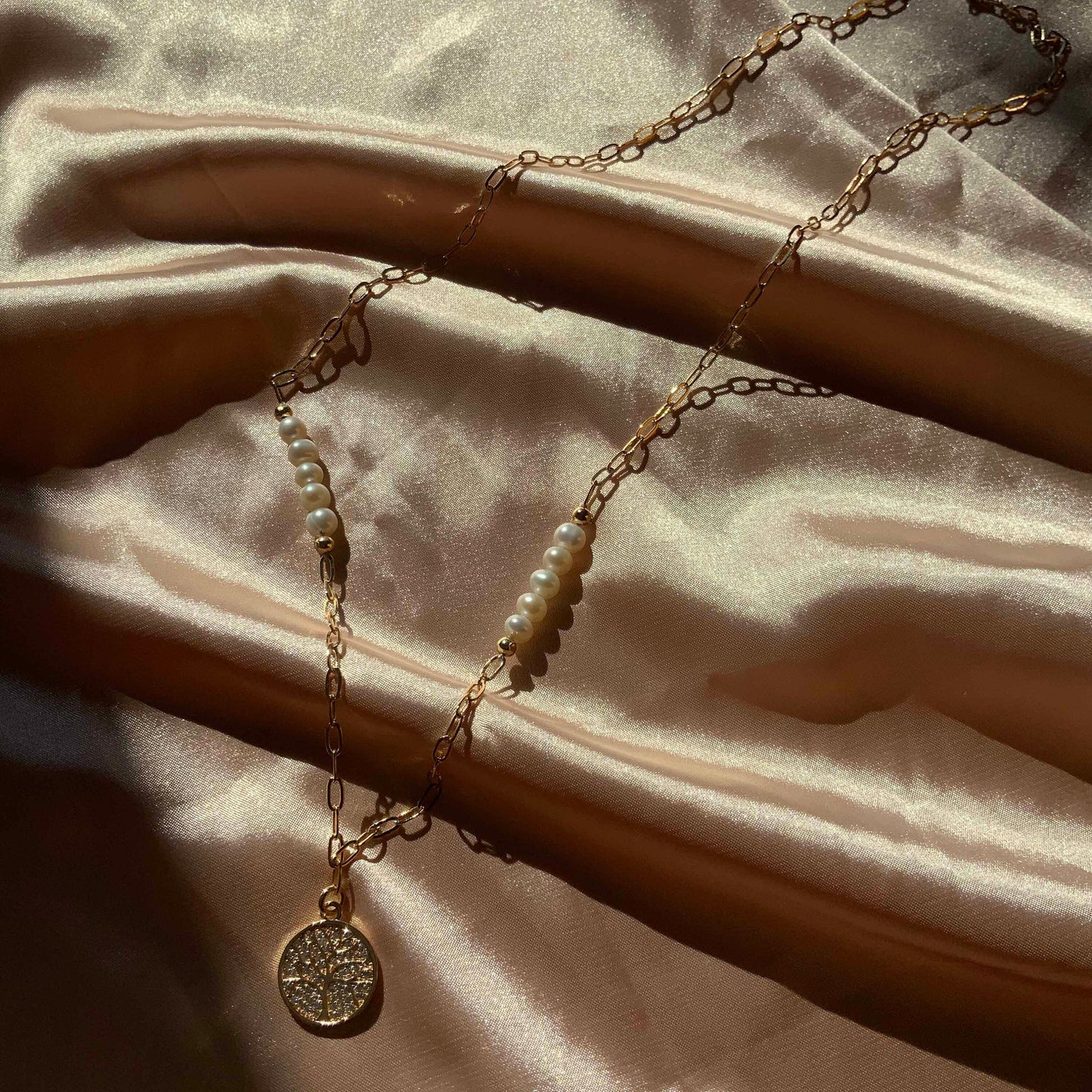 Tree of Life Pendant Natural Freshwater Pearl Necklace
