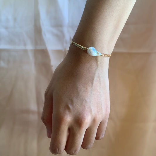 Flame Ball Figaro Bracelet