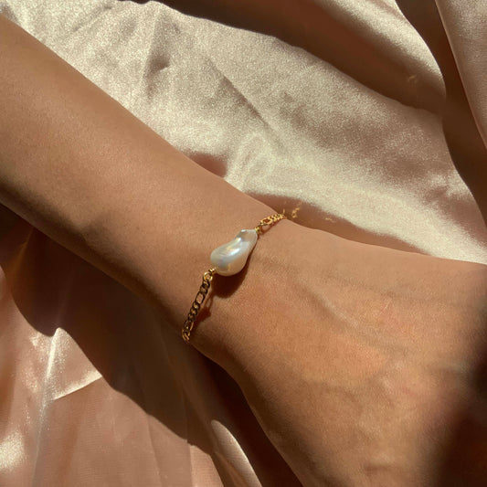 Flame Ball Figaro Bracelet