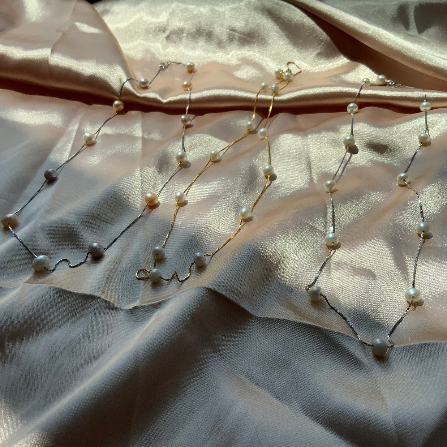 Stationed  Pearl necklace