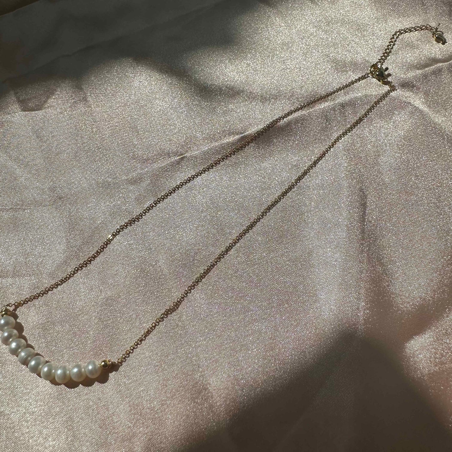 Pearl Bar Necklace