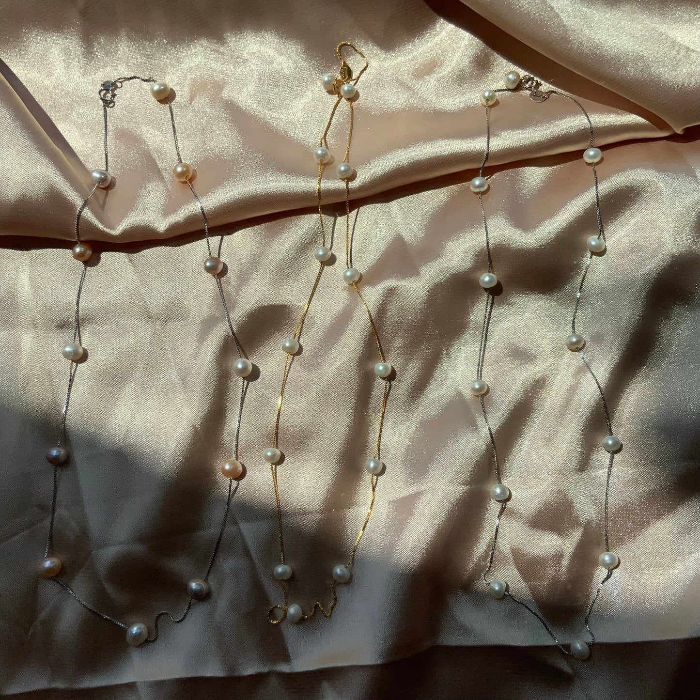 Stationed  Pearl necklace