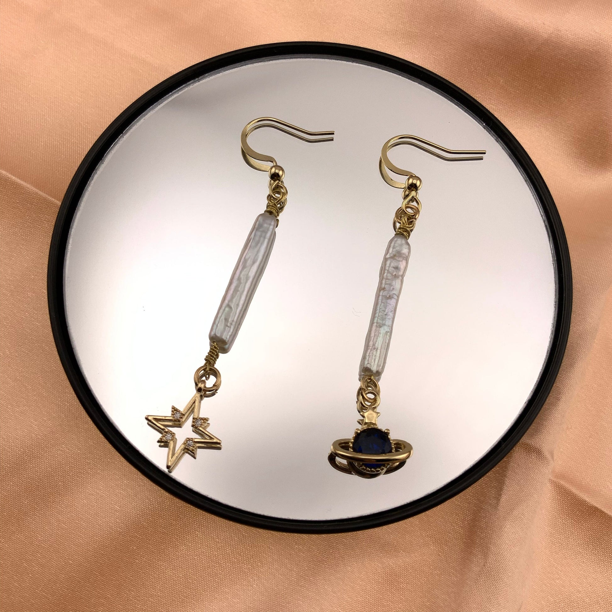 Dangle Biwa Stick Pearl Earrings Natural Freshwater Pearl Earrings 14K Gold Star and Planet Earrings Zircon Mismatch Earrings