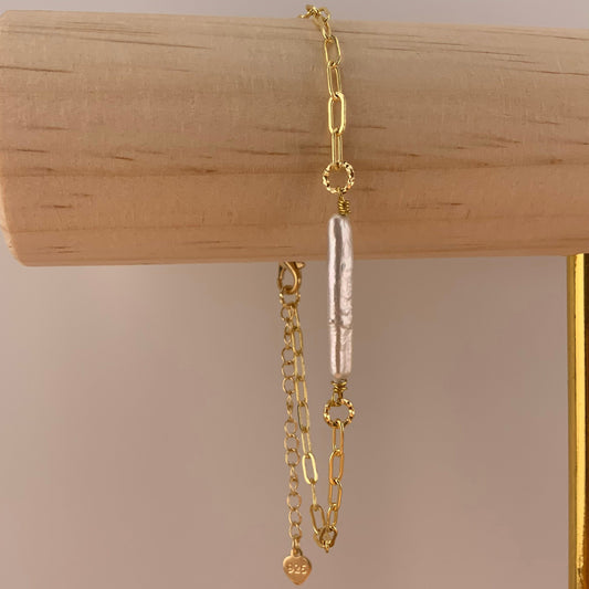 14k gold plated Biwa stick paearl dainty bracelet