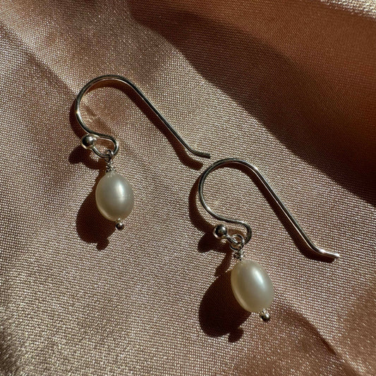 Handmade Minimalist Earrings Sterling Silver Pearl Dangle Earrings Gift for her