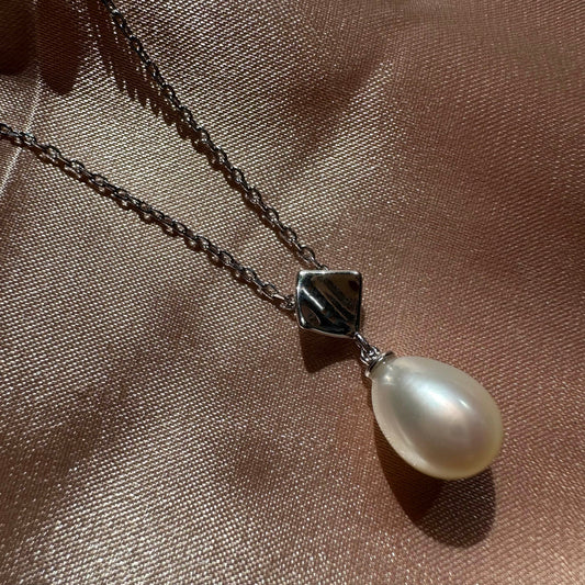 Sterling Silver Pearl Necklace Teardrop Pearl Necklace Bridal Pearl Necklace Gift For Her Dainty Chain Minimalist Necklace