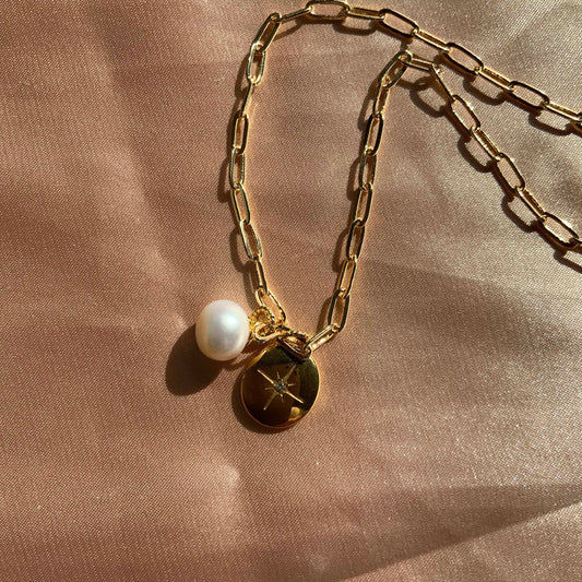 Star Burst Pendant Pearl Charm Necklace