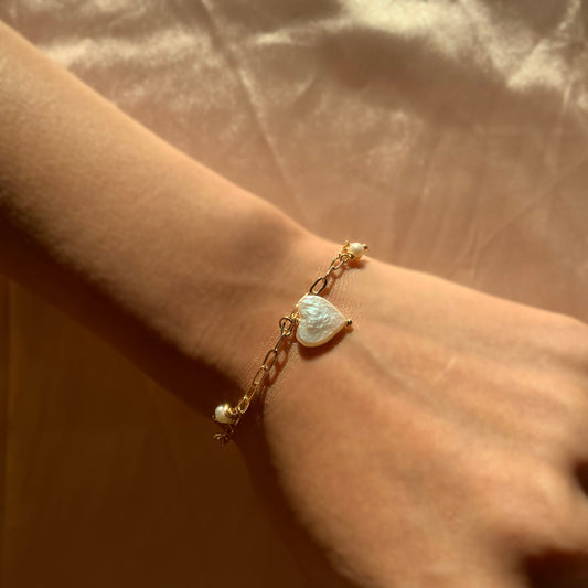 Natural love heart Pearl Bracelet Gift For Her
